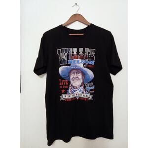 Willie Nelson & Friends On The Road Again The Legend Lives On Country Music Tee
